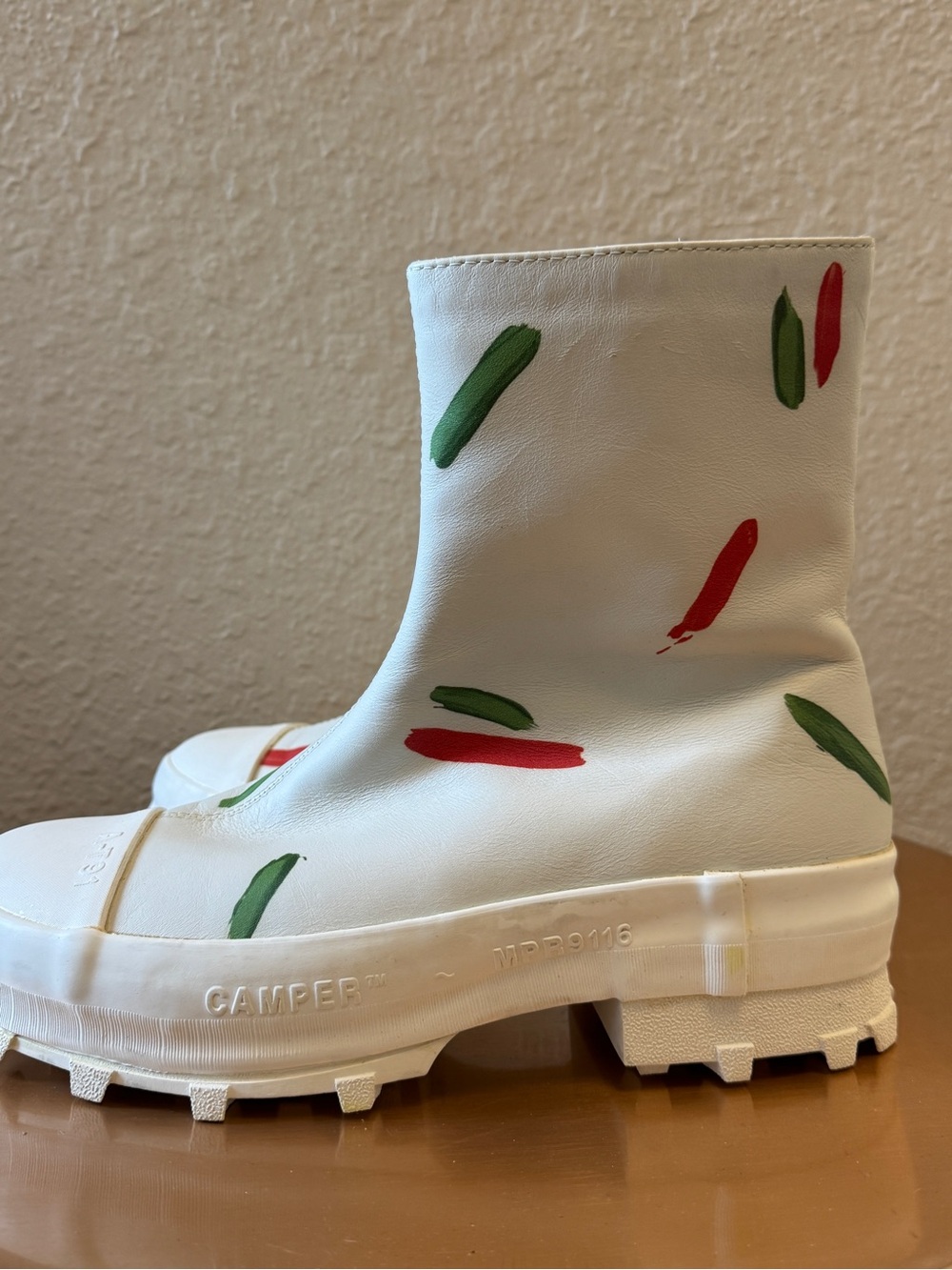 Camper White Leather Ankle Boot with Red & Green - Picture 4 of 12